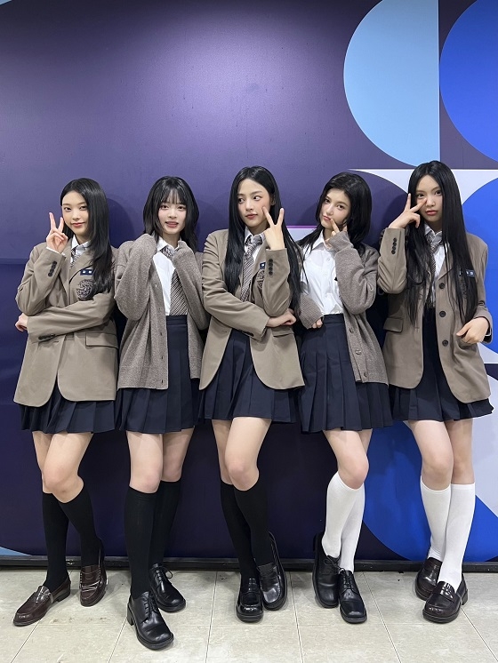 뉴진스의 제작 포뮬러를 너무 모방 했다는 아일릿 소속사.jpg | 인스티즈