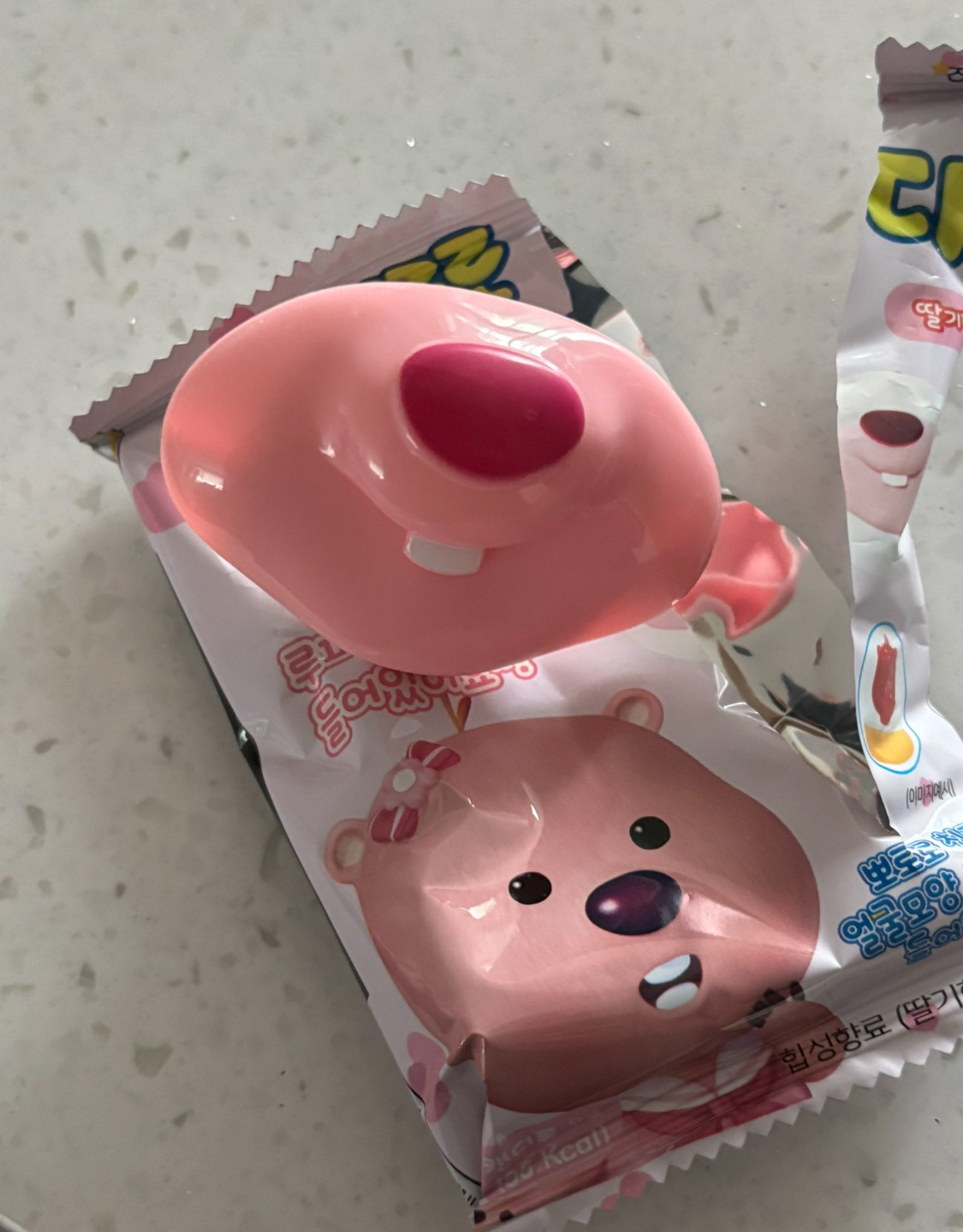 헌혈을 했더니 뽀로로 사탕 한박스를 줌 ㅋㅋㅋ | 인스티즈