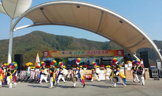 "나이 먹어서 그런가 무근본 지역 축제가 점점 흥미롭게 느껴짐" | 인스티즈
