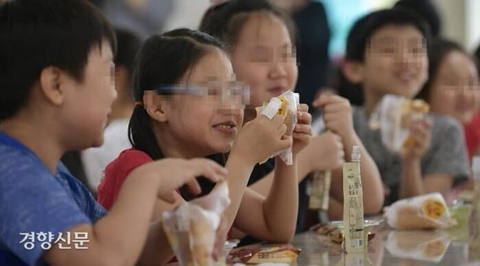 어른들의 파업으로 급식을 못먹는 아이들 | 인스티즈