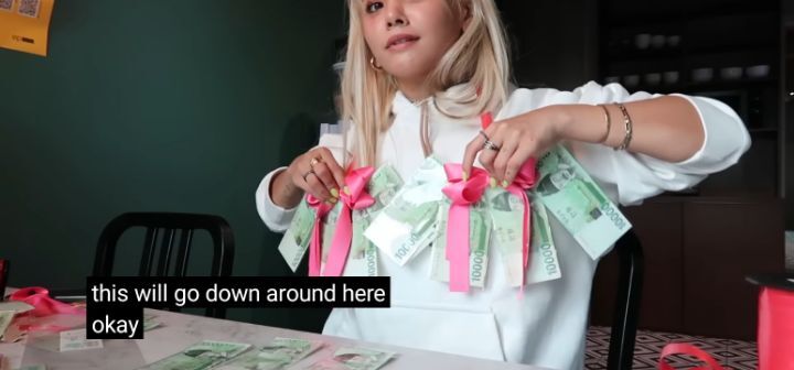 블랙핑크 콘서트 리사를 위해 선물준비한 씨엘씨 쏜(ft.민니) | 인스티즈