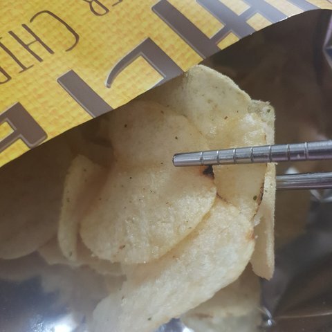 과자 젓가락으로 먹는 사람들의 모임.jpg | 인스티즈