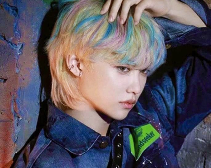 데뷔 7년차인데 흑발 활동 1나번만 한 스트레이키즈 필릭스.jpg | 인스티즈