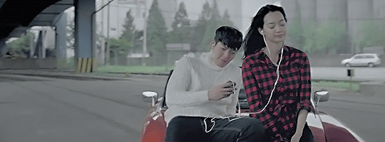 신민아 김우빈 연애 시작하고나서 찍은 광고.jpgif | 인스티즈