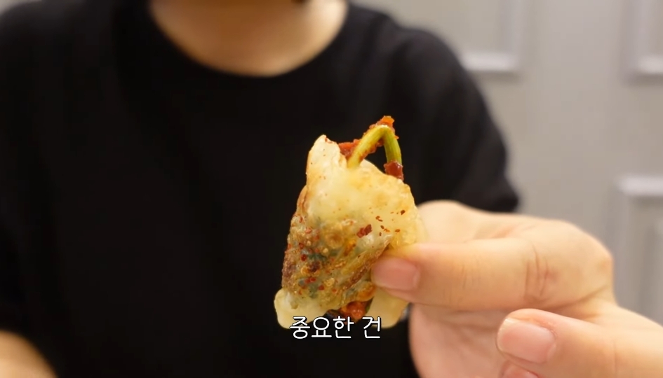 부산 여자 김숙이 소개하는 대구 납작만두와 대전 실비파김치 조합 | 인스티즈