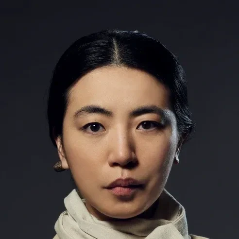 제작진이 1930년대 부산 아주머니 납치해온거 아니냐는 얘기 나오게한 파친코 출연배우 | 인스티즈