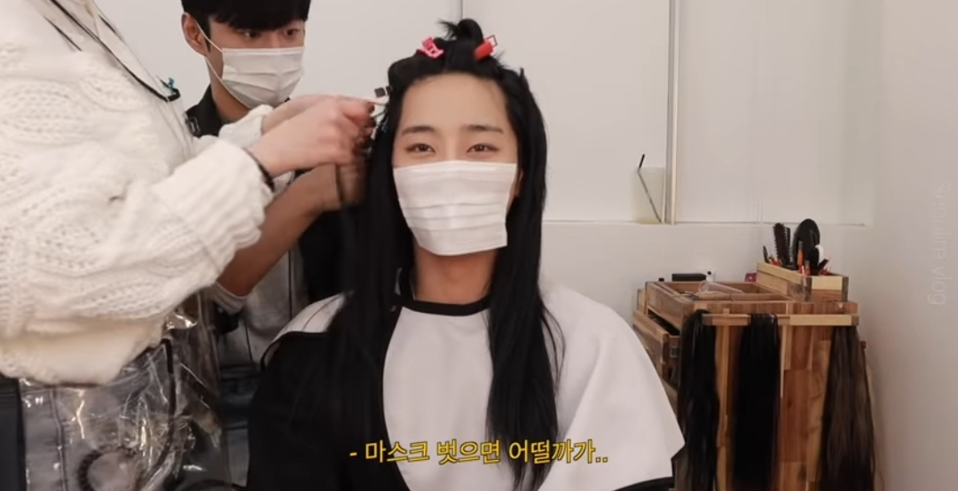 일주일 간 장발로 머리 붙이기 챌린지 한 남자 유투버(+두 번째 도전) | 인스티즈