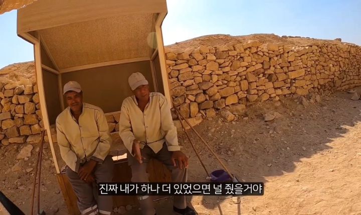 악명 높은 이집트에서 유일하게 웃으면서 여행한 유튜버��🇬 | 인스티즈