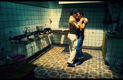 당시 완전 탑스타 남배우 둘이서 지들끼리 구질구질한 퀴어영화 찍음.jpgif | 인스티즈