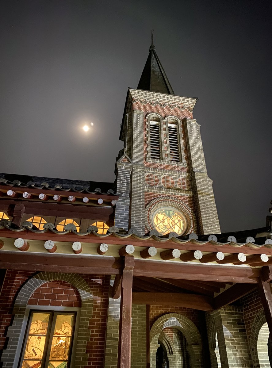 한국 전통 건축양식과 서양 건축양식이 만난 건물 | 인스티즈