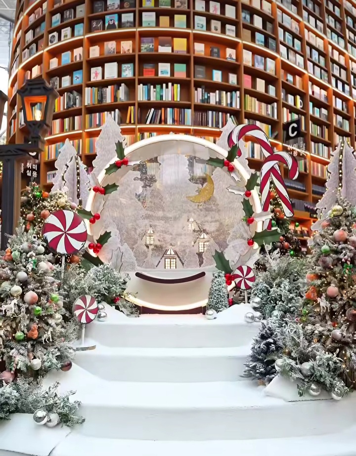 오늘 공개된 코엑스 별마당도서관 크리스마스.jpg | 인스티즈