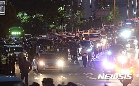 이준석"文, 집무실 옮겼다면 秋아닌 尹 옳았다는 걸 알았을 이제 출퇴근 시간에 용산에서 보게될 장면것…웬 이전시비" | 인스티즈