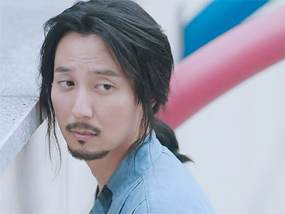 사람마다 취향 갈린다는 배우 김남길 연기 스타일.gif | 인스티즈