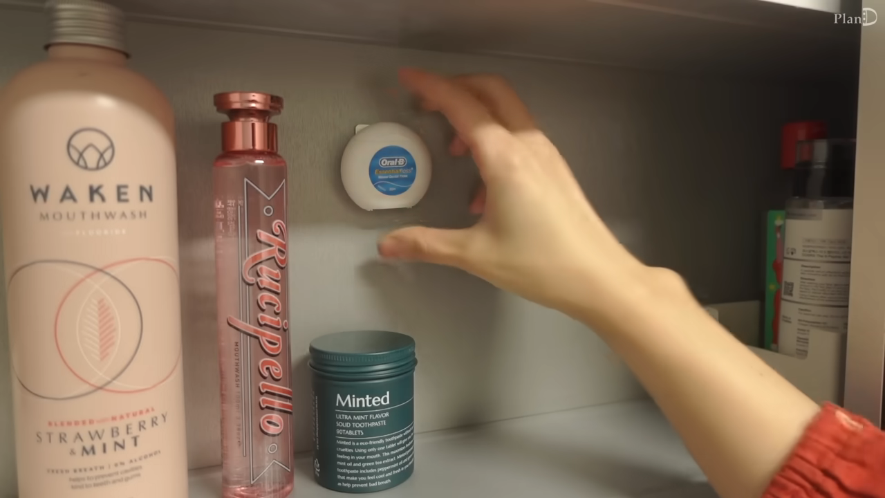 야무지다는 반응 많은 어떤 브이로거의 화장실 셀프 보수 (스압주의) | 인스티즈