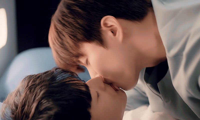 큰소리는 쳤는데.. 키스신 찍는 게 너무 떨려요... JPG (나의별에게) (bl) | 인스티즈