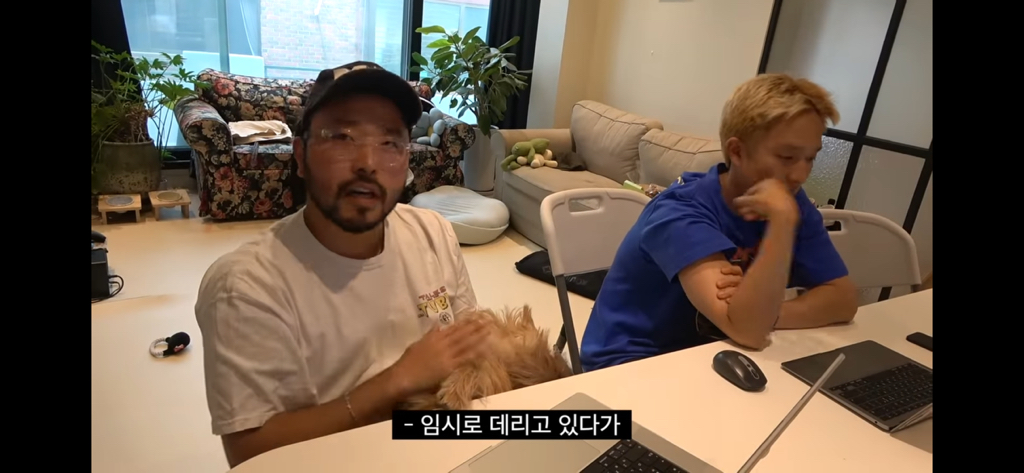 요즘 빠더너스 채널에 자주 등장하는 브리더통해서 임보(?)중인 강아지 마레 | 인스티즈