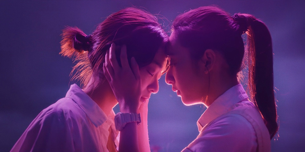 다큐 찍으러 사형수 인터뷰 갔는데 웬 존잘남이 멜로눈깔로 쳐다봐요..jpgif (상견니 제작진 넷플 신작 영업글) | 인스티즈