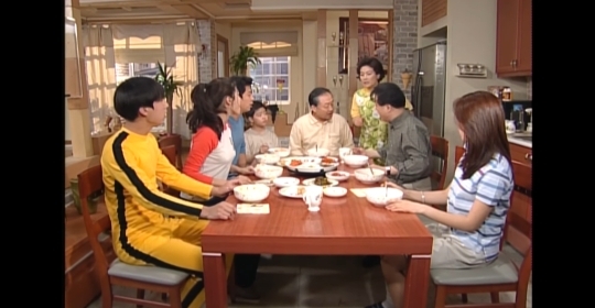 폐장 30분 남은 놀이공원 도착해 제대로 뽕 뽑는 가족.jpgif | 인스티즈