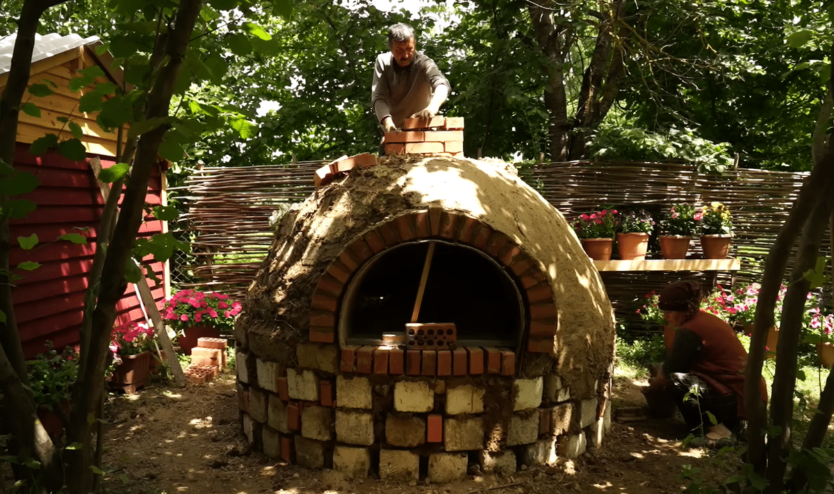 요즘 유튜브에서 은근히 인기 많다는 외국 시골 브이로그...jpg | 인스티즈