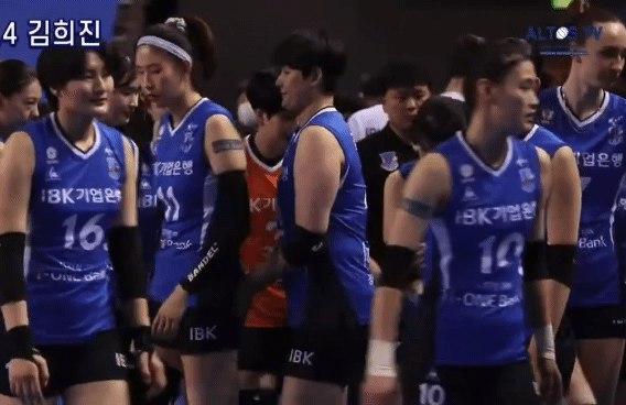 2056861051e2e75d9b3aa7a4df178cfe5c0ce8f4