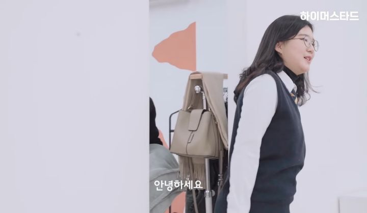 입양한지 한 달 된 부부가 입양아에게 상담을 받는다면? | 인스티즈