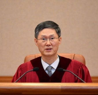 일본 대법원 의자랑 똑같은 한국 대법원 의자 | 인스티즈