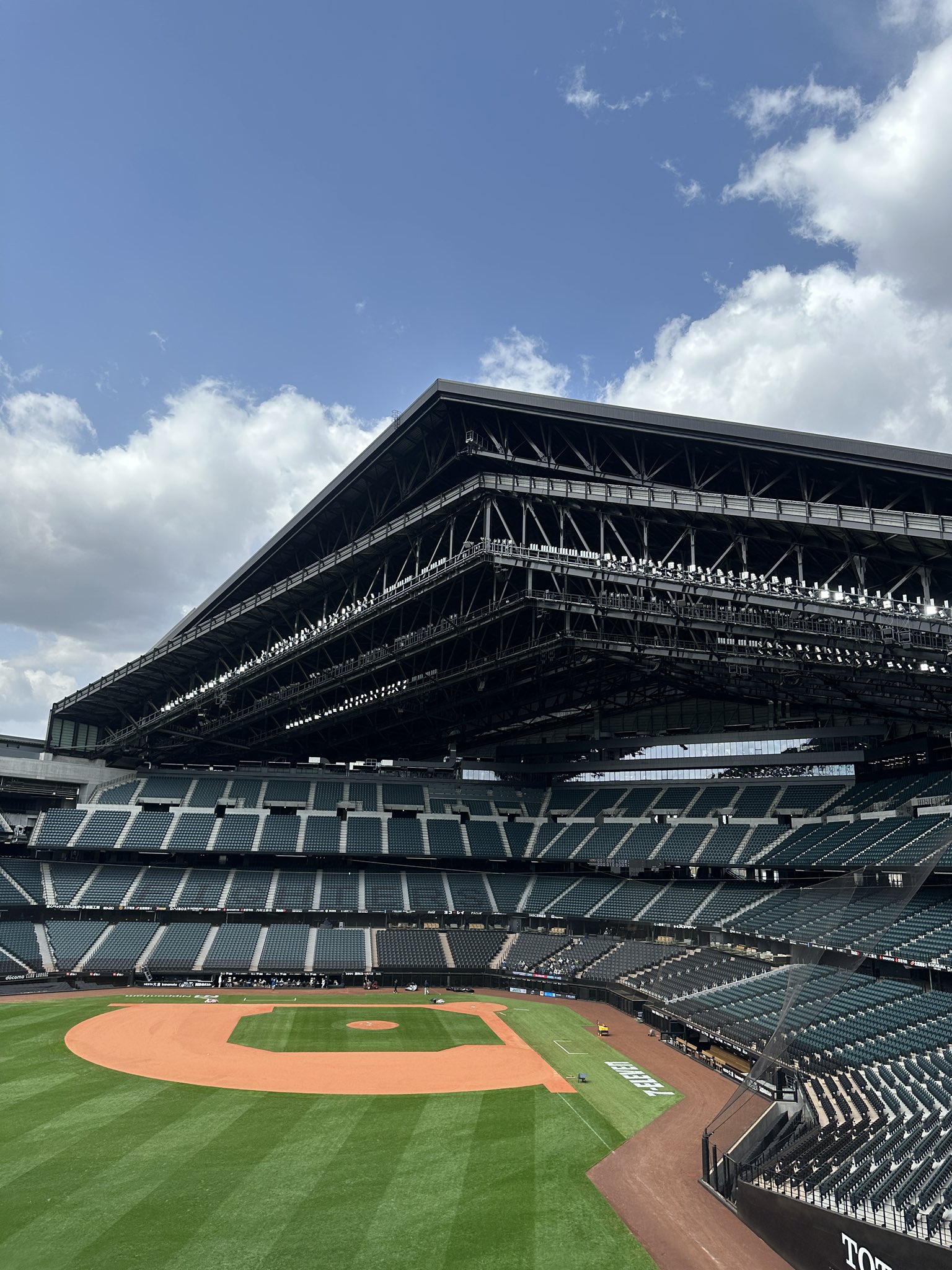 일본에서 올해 새로 오픈한 돔구장 | 인스티즈