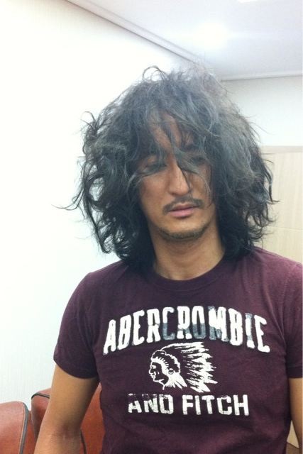 요즘 유행 중이라는 자다 일어난 듯한 빈티지 헤어 ✂️✂️ | 인스티즈