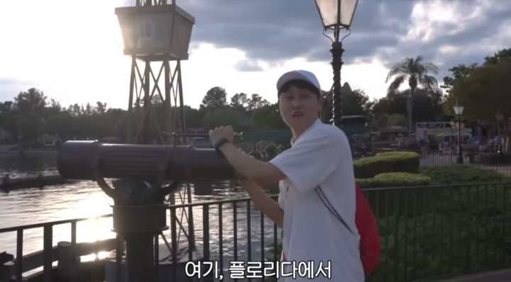 영화처럼 디즈니월드에서 프로포즈 한 유튜버 (웃소 성희 고탱) | 인스티즈