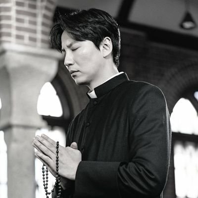 [열혈사제] 설마 럽라인가 싶었는데 인류애였던 드라마 속 신부-검사 관계성 | 인스티즈