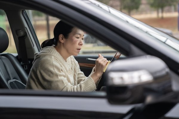 김은숙 작가 "학폭 미화 없다"…송혜교·이도현·임지연, '더 글로리' 첫 스틸 | 인스티즈