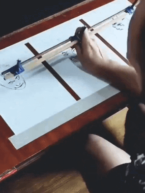 특이하게 그림 그리는 사람들.gif | 인스티즈