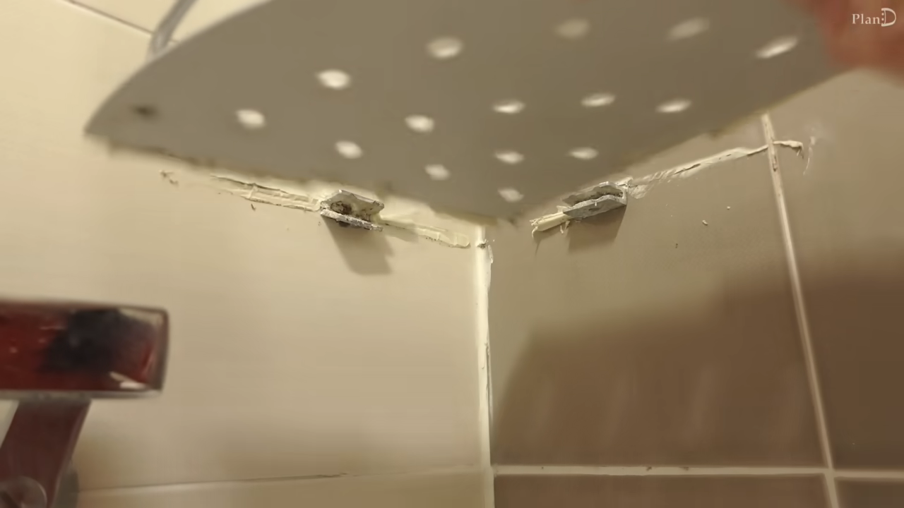 야무지다는 반응 많은 어떤 브이로거의 화장실 셀프 보수 (스압주의) | 인스티즈