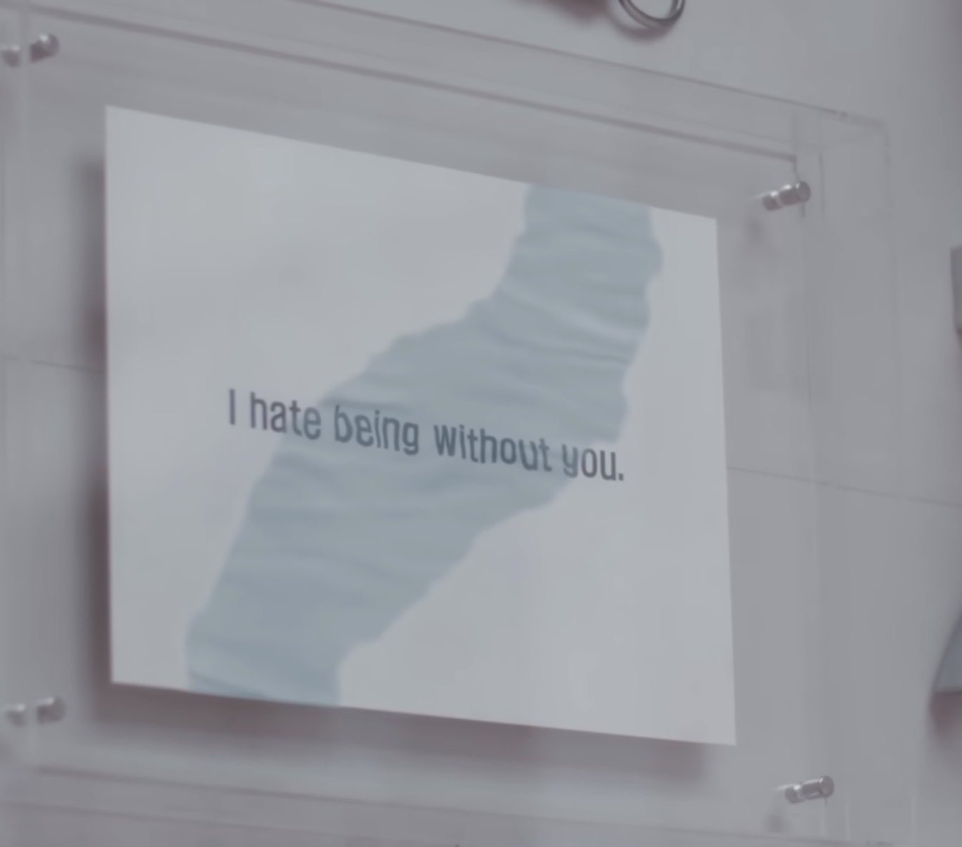 실시간 트위터에서 2.5만 맘찍 받은 뮤비 연출………twt | 인스티즈