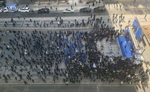 정치에 무관심했던 지난 날들이 뼈아픈.. 요즘 눈물버튼 | 인스티즈