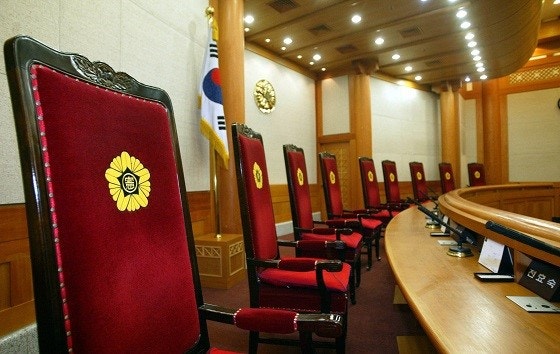 일본 대법원 의자랑 똑같은 한국 대법원 의자 | 인스티즈