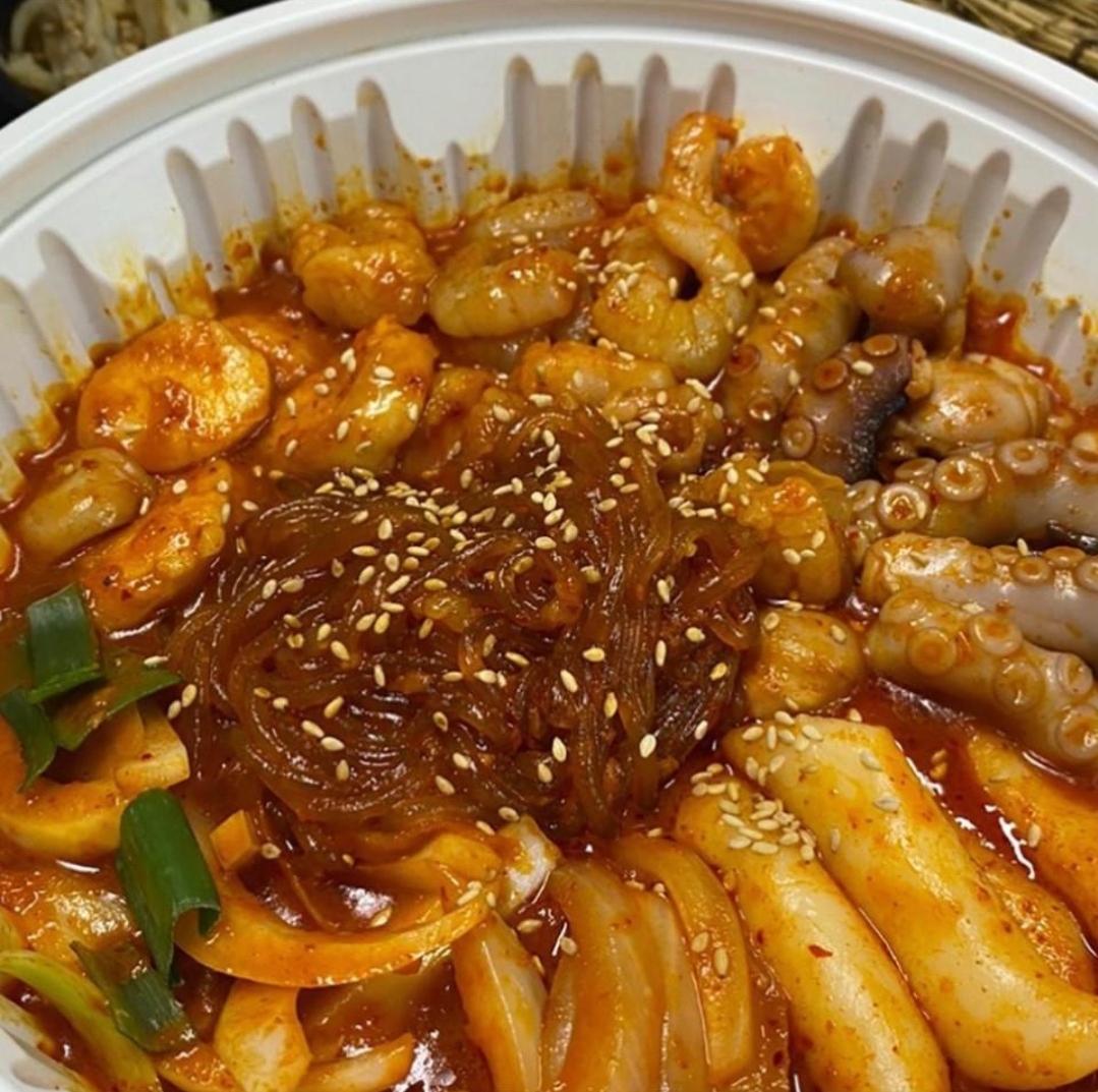 여시네 강아지고양이가 마라탕 엽떡 같은거 먹어도 ㄱㅊ? | 인스티즈