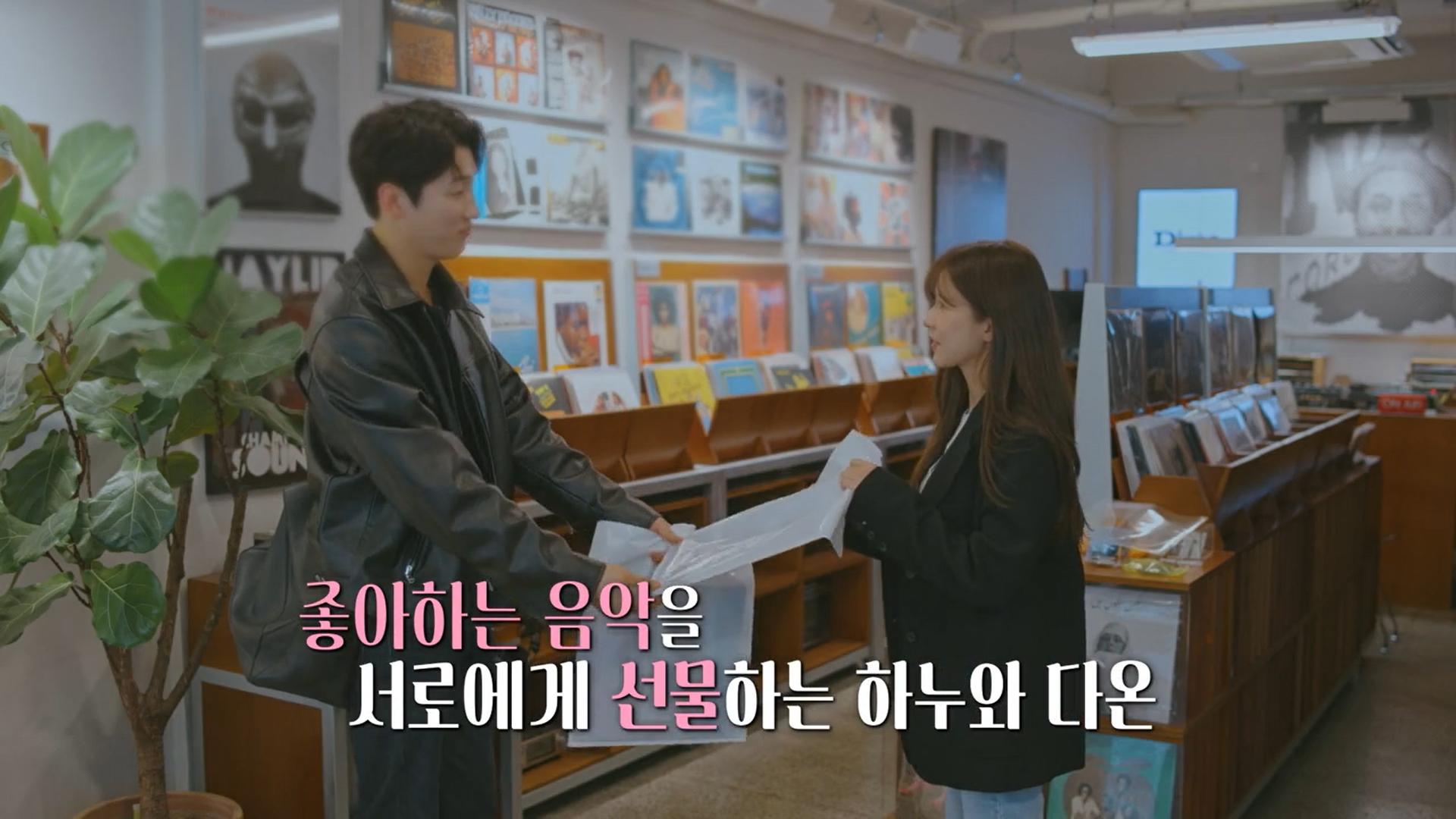 여자출연자 뒷담화 하는 연애프로 남자출연자 | 인스티즈