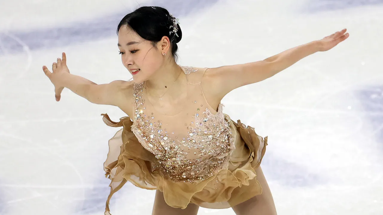 🥇⛸️: 내 건 엄마가 만든 의상이다~🤗 | 인스티즈