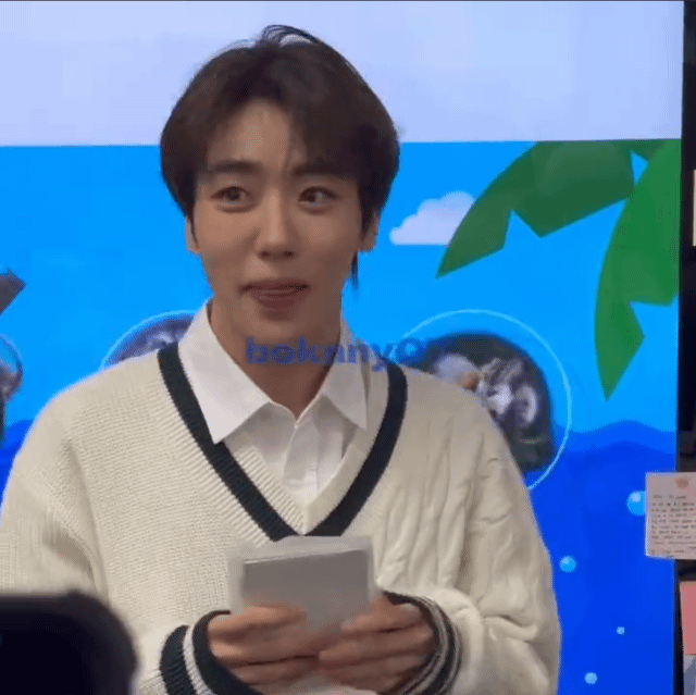 [보이즈플래닛] 오늘자 지하철 광고 인증에서 스타크리에이터들을 놀라게 만든 차웅기 | 인스티즈