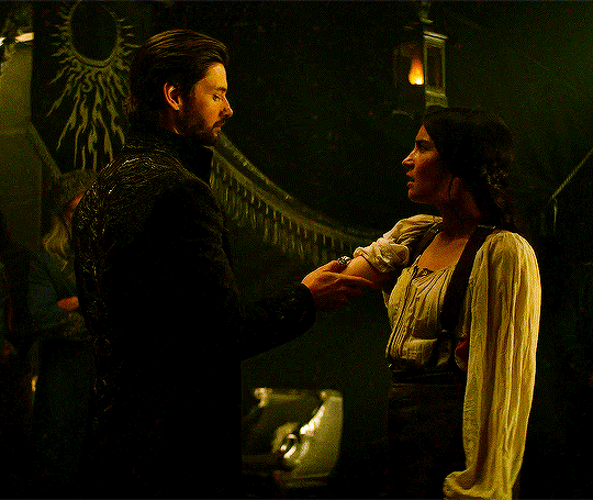 양덕들은 벌써 럽라로 싸운다는 로판재질 넷플릭스 새 판타지 드라마 | 인스티즈