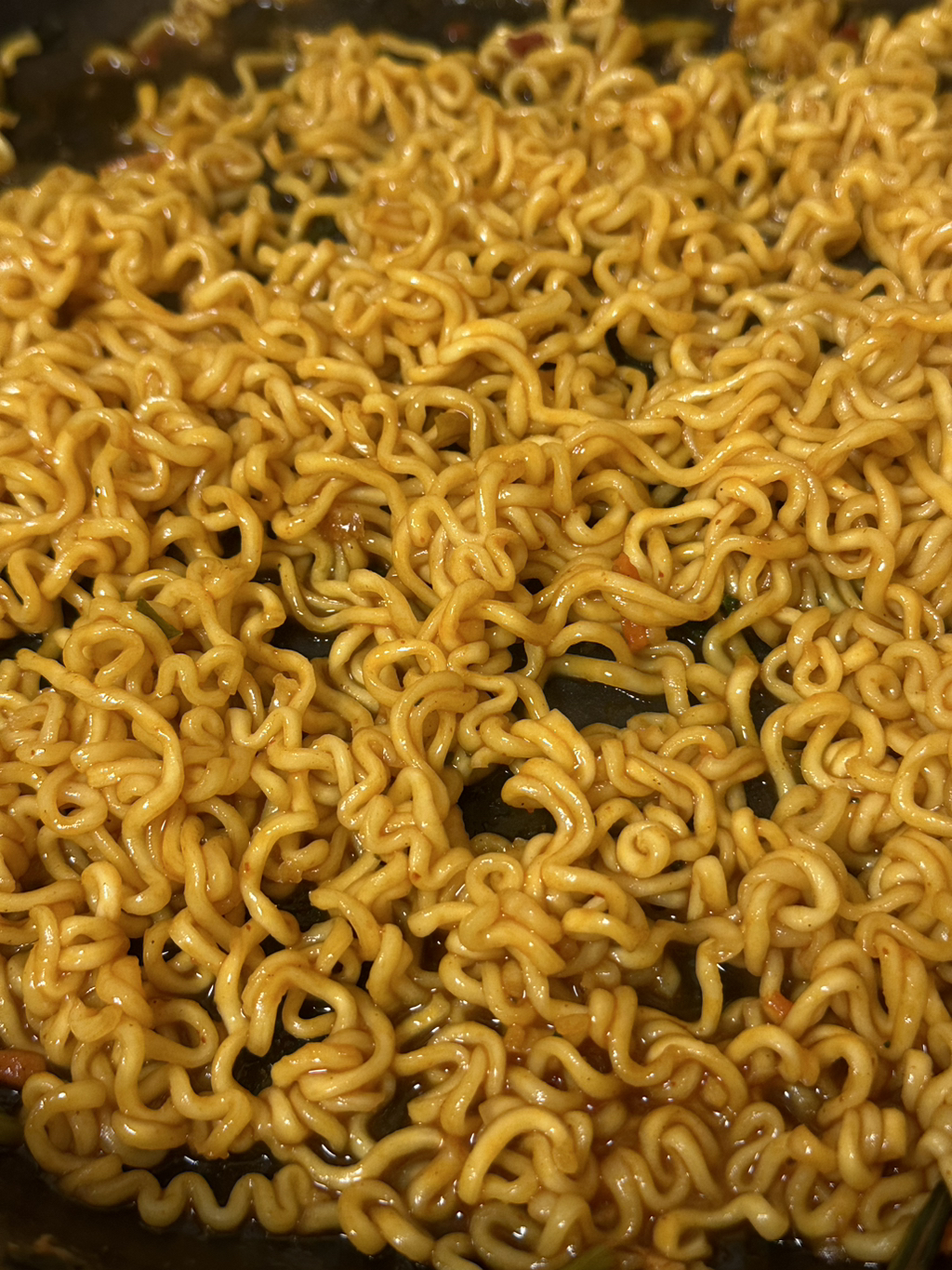 단짠단짠 오지는 열라면볶음 (오 공지됐다 당장 해먹어,,) | 인스티즈