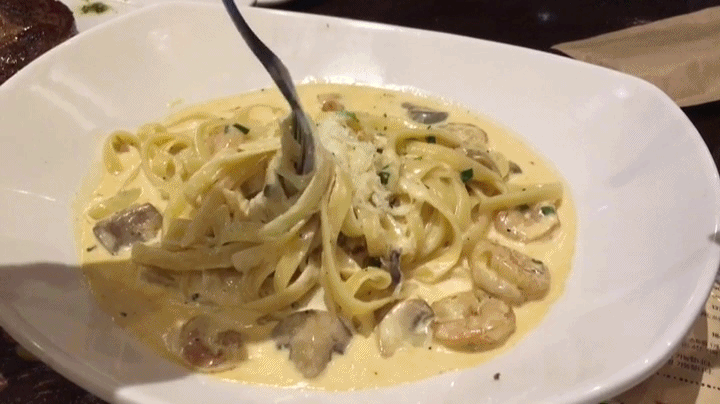 투움바 파스타 먹고싶다…gif | 인스티즈