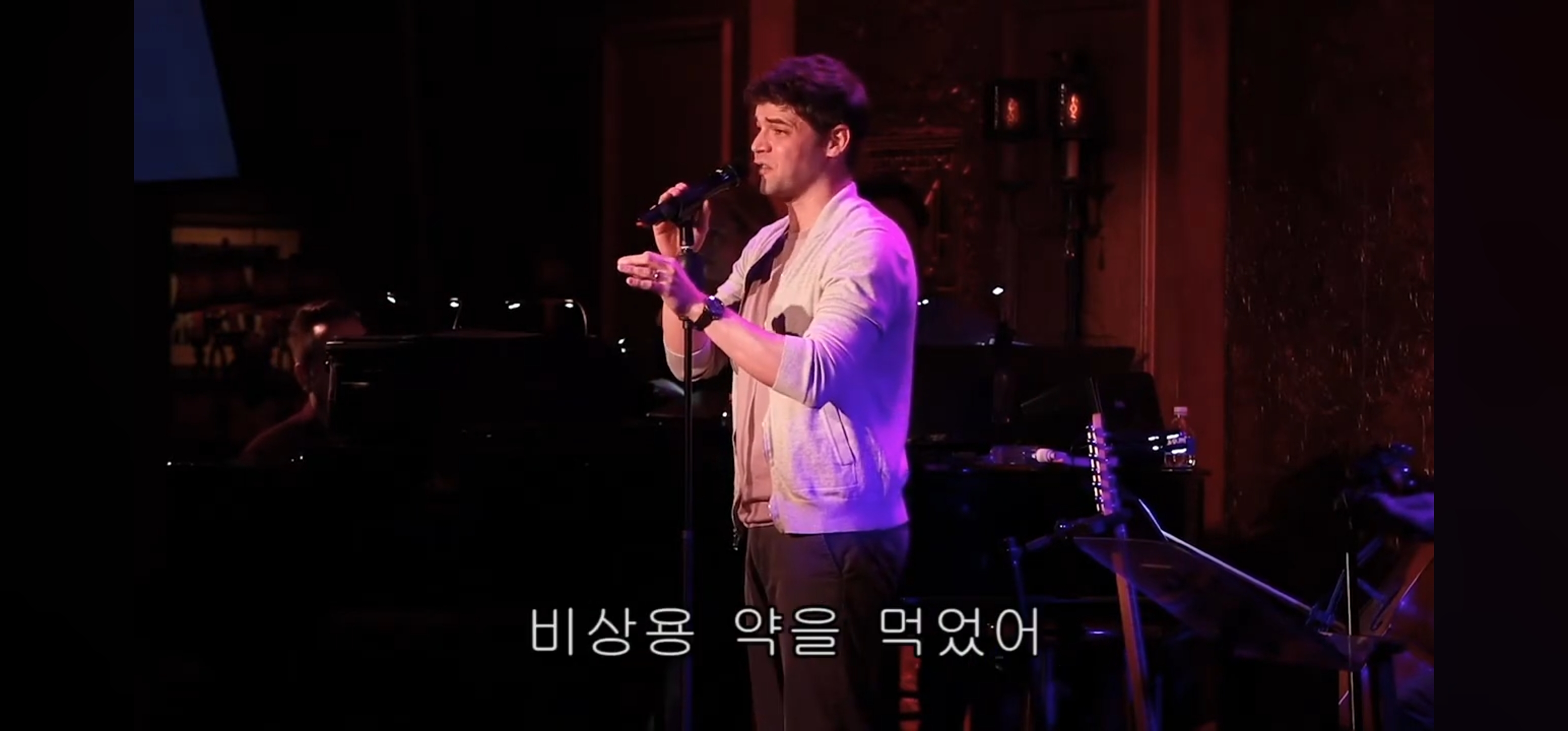 이제 와서 말하지만 휴 잭맨, 잭 에프론 대신 위대한 쇼맨이란 영화를 세상에 나온 게 한 건 나야! 그게 무슨 소리냐고?.jpg | 인스티즈