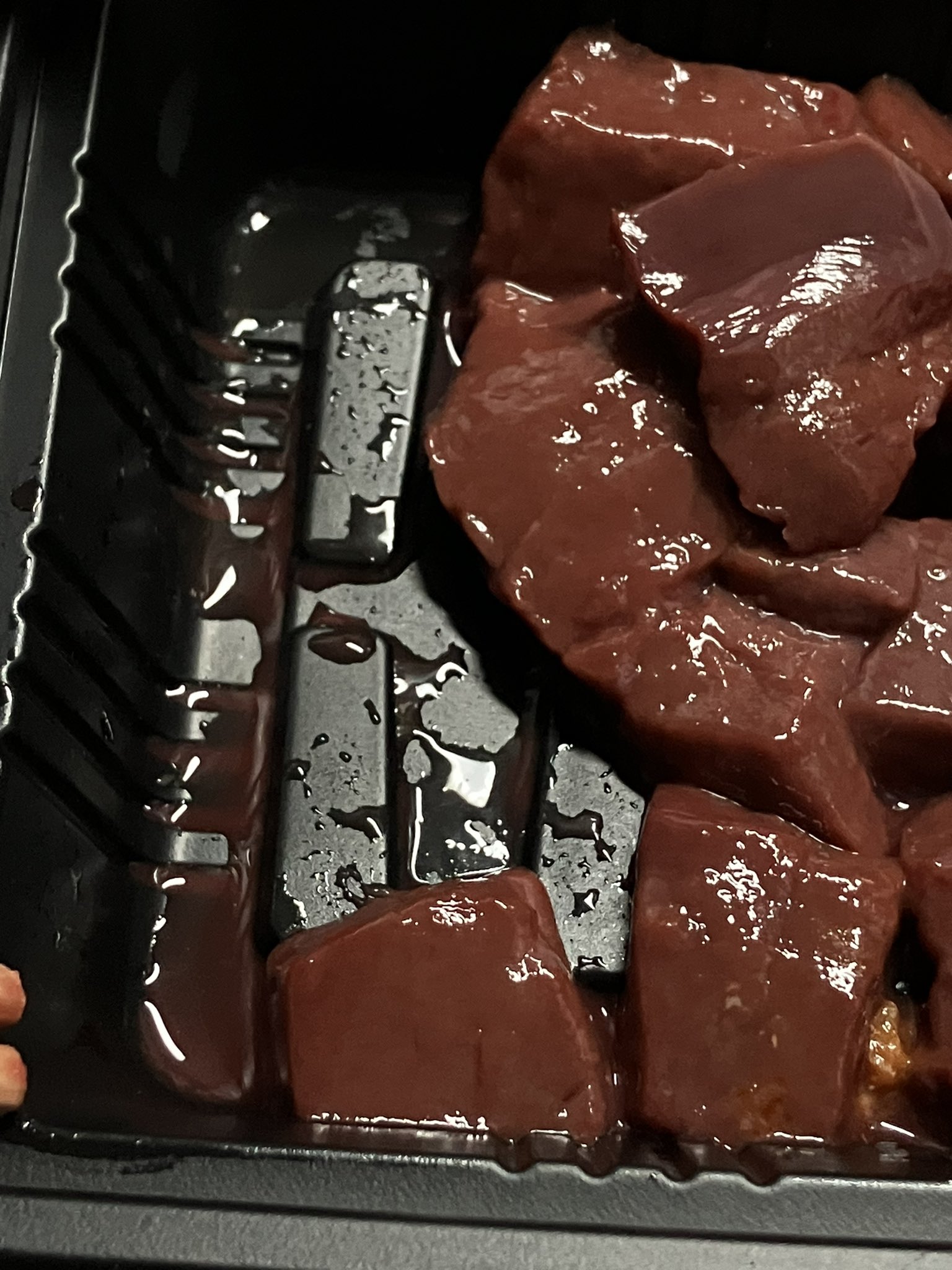 님들아 생간 처음 먹었는데 시큼하고 울렁거림 이 생간 문제있음..??.twt | 인스티즈
