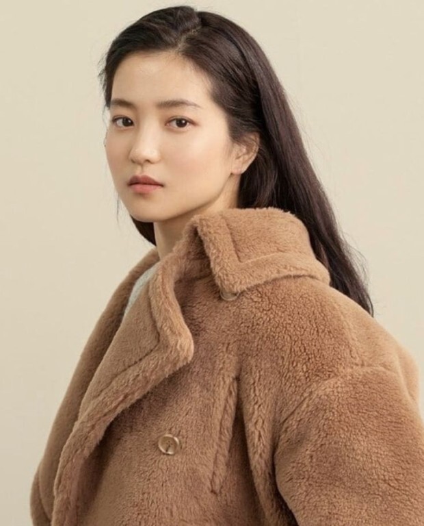 아기때랑 진심 똑같이 생긴 연예인 말해보는 달글 캡쳐👼 | 인스티즈