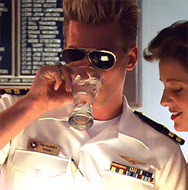 탑건 본 사람들이면 눈물 줄줄 흘리는 캐릭터 관계성과 서사 | 인스티즈