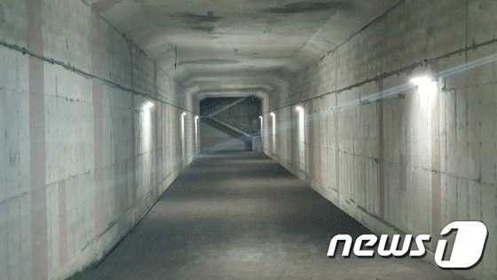 수도 한복판에 버려진 지하철역이 있다? | 인스티즈