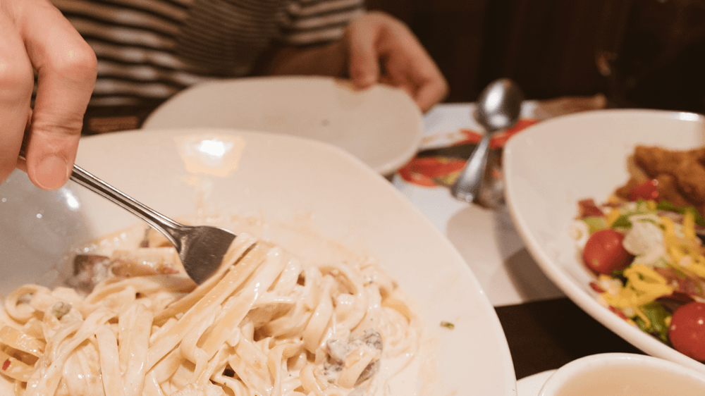 투움바 파스타 먹고싶다…gif | 인스티즈