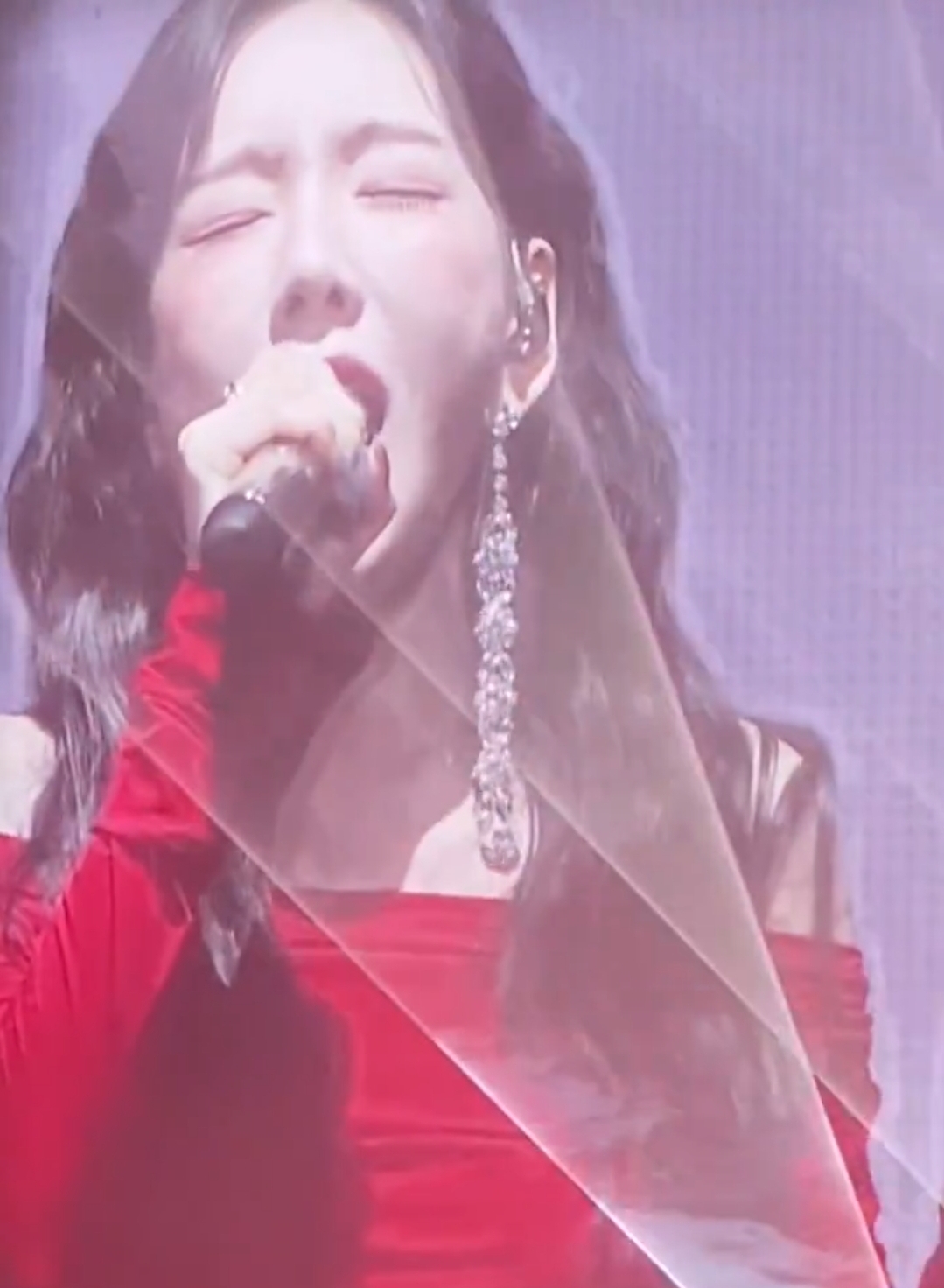 콘서트에서 보컬차력쇼 하는 태연.twt | 인스티즈